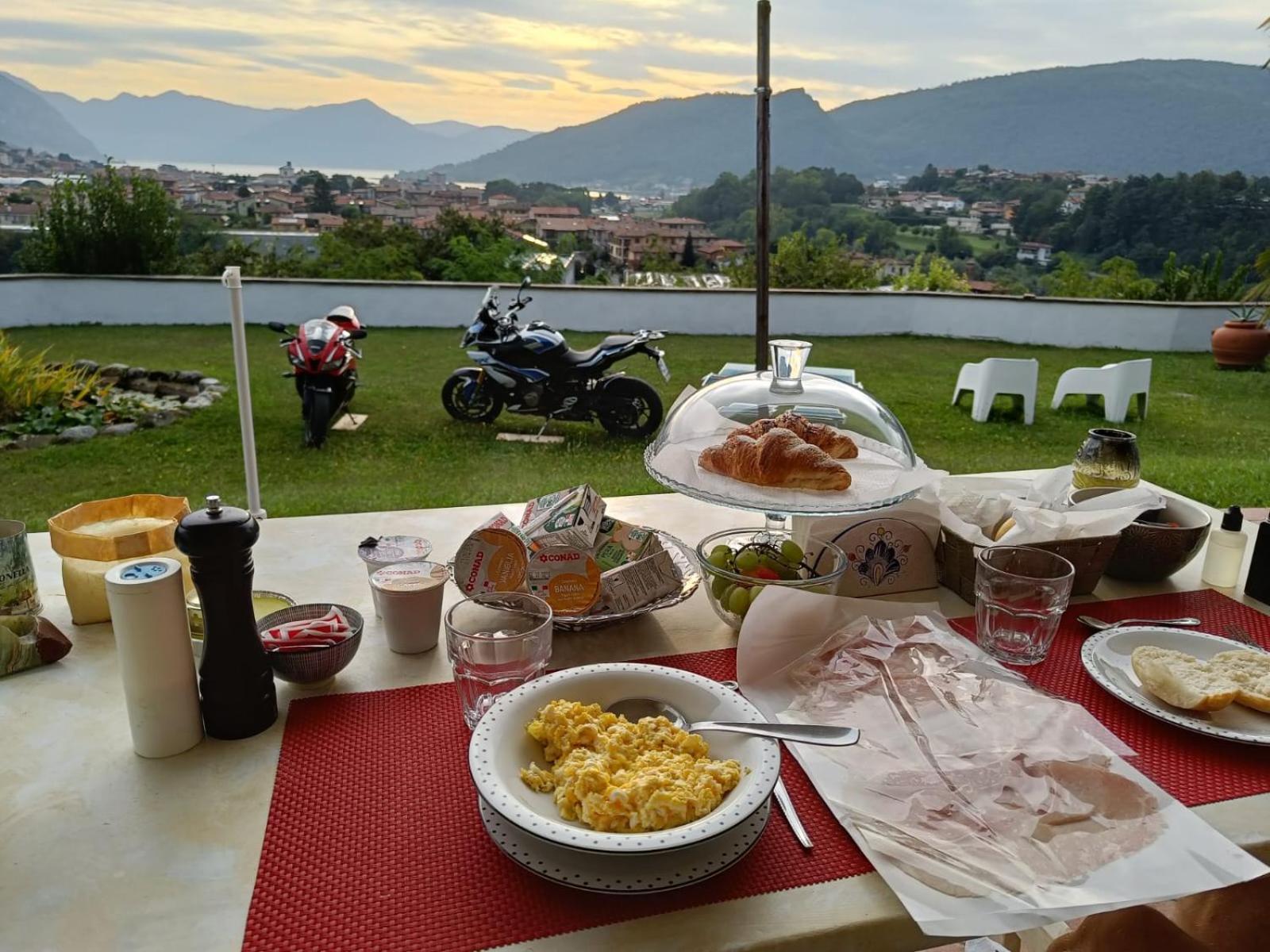 B&B La Fenice Sul Lago Villongo SantʼAlessandro Extérieur photo
